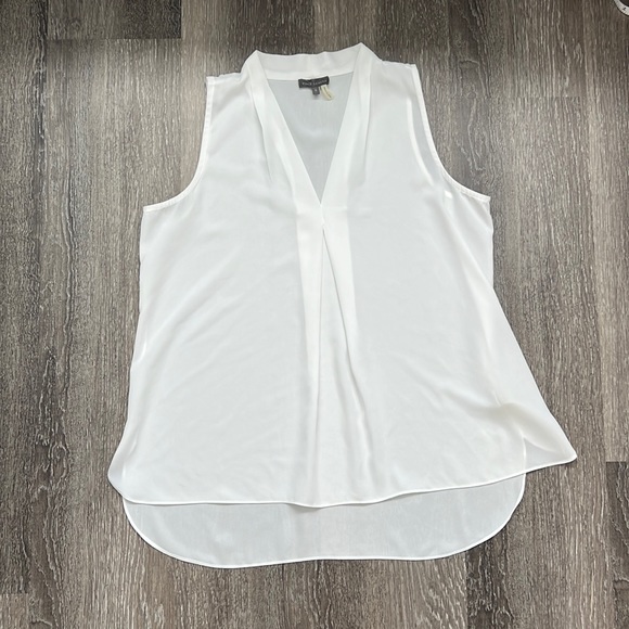 Vince Camuto Sheer White V Neck Blouse Flowy Small - Picture 1 of 8